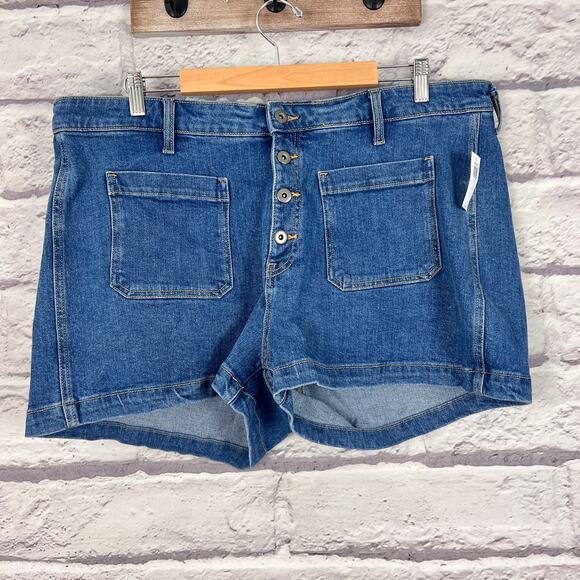 NWT OLD NAVY Women's 18 Blue High-Waisted Button Fly Jean Trouser Denim Shorts - Picture 10 of 10